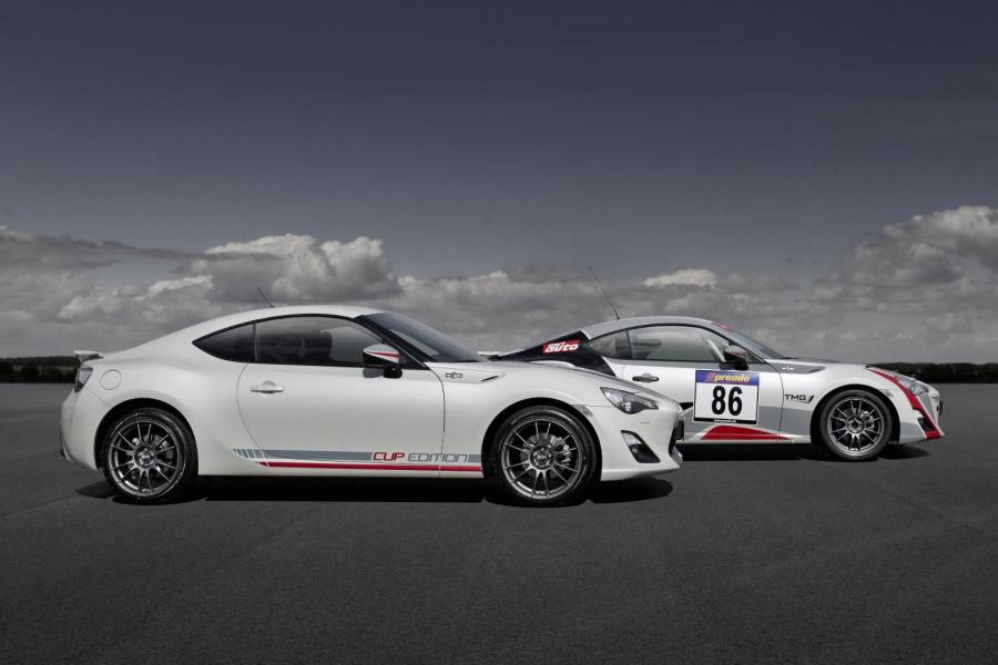  Toyota GT 86 Cup Limited Edition 2013 года  (фото 10 из 16)